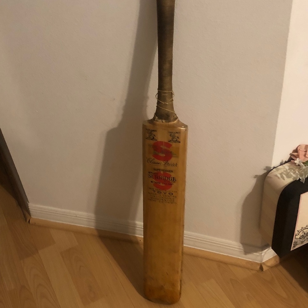 Vintage Style Wooden Cricket Bat - Tan